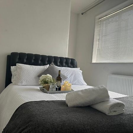 Experience London With Easy Villa Bromley Eksteriør bilde