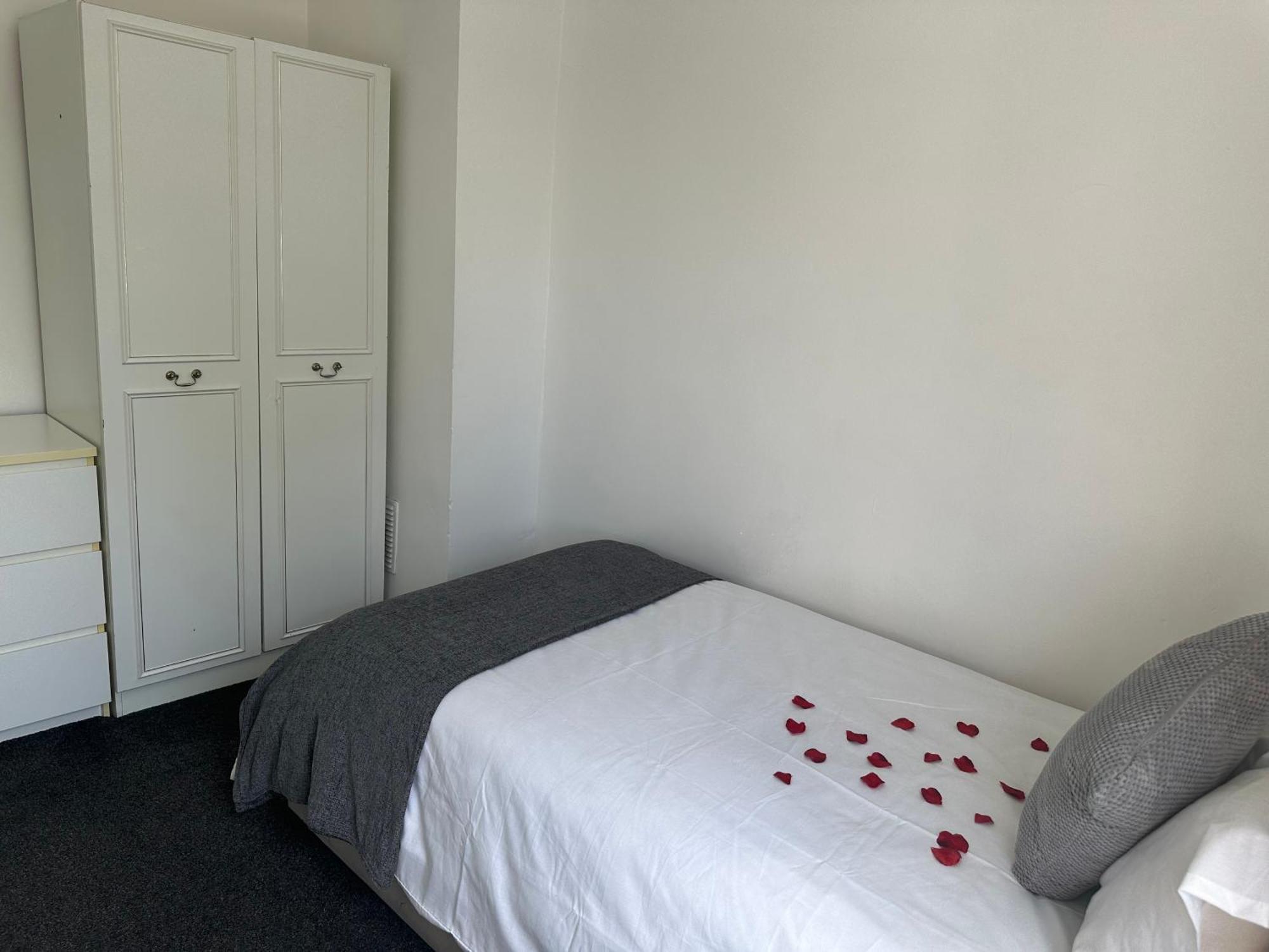 Experience London With Easy Villa Bromley Eksteriør bilde